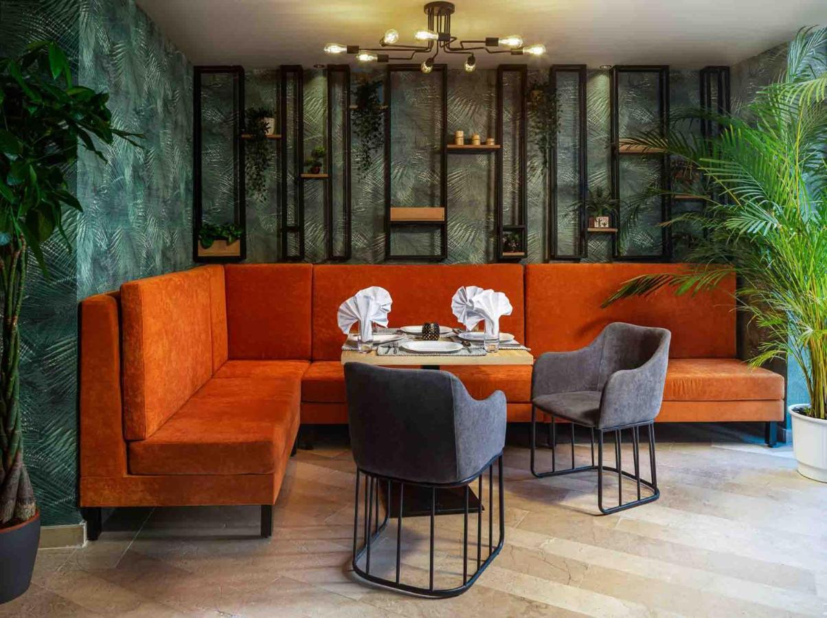 Labirint Boutique Hotel Bucarest Extérieur photo