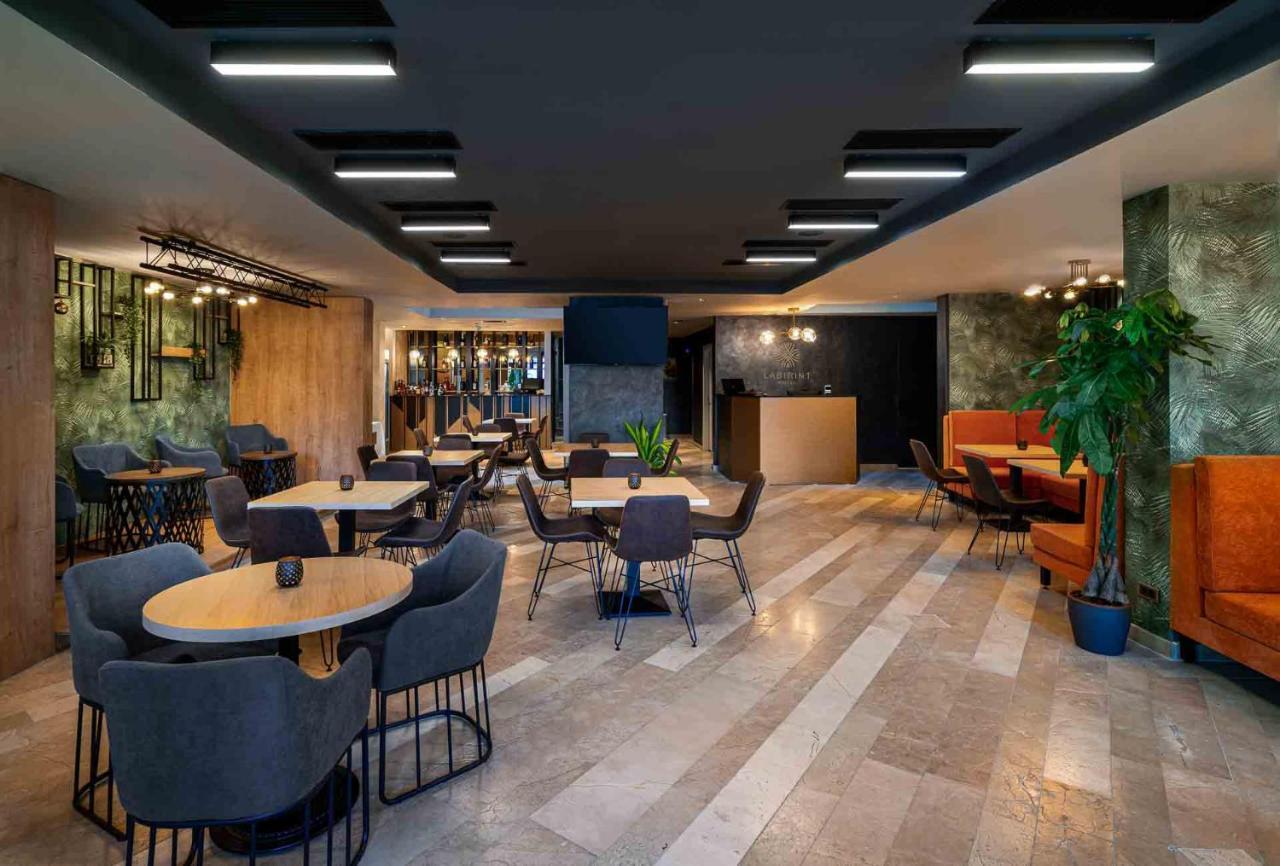 Labirint Boutique Hotel Bucarest Extérieur photo